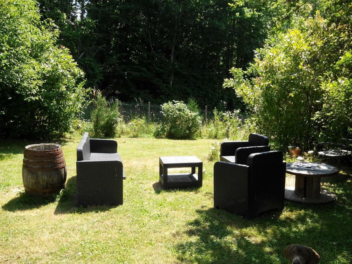 Le Jardin Ombrage Bed & Breakfast Saint-Paul-dʼIzeaux Dış mekan fotoğraf